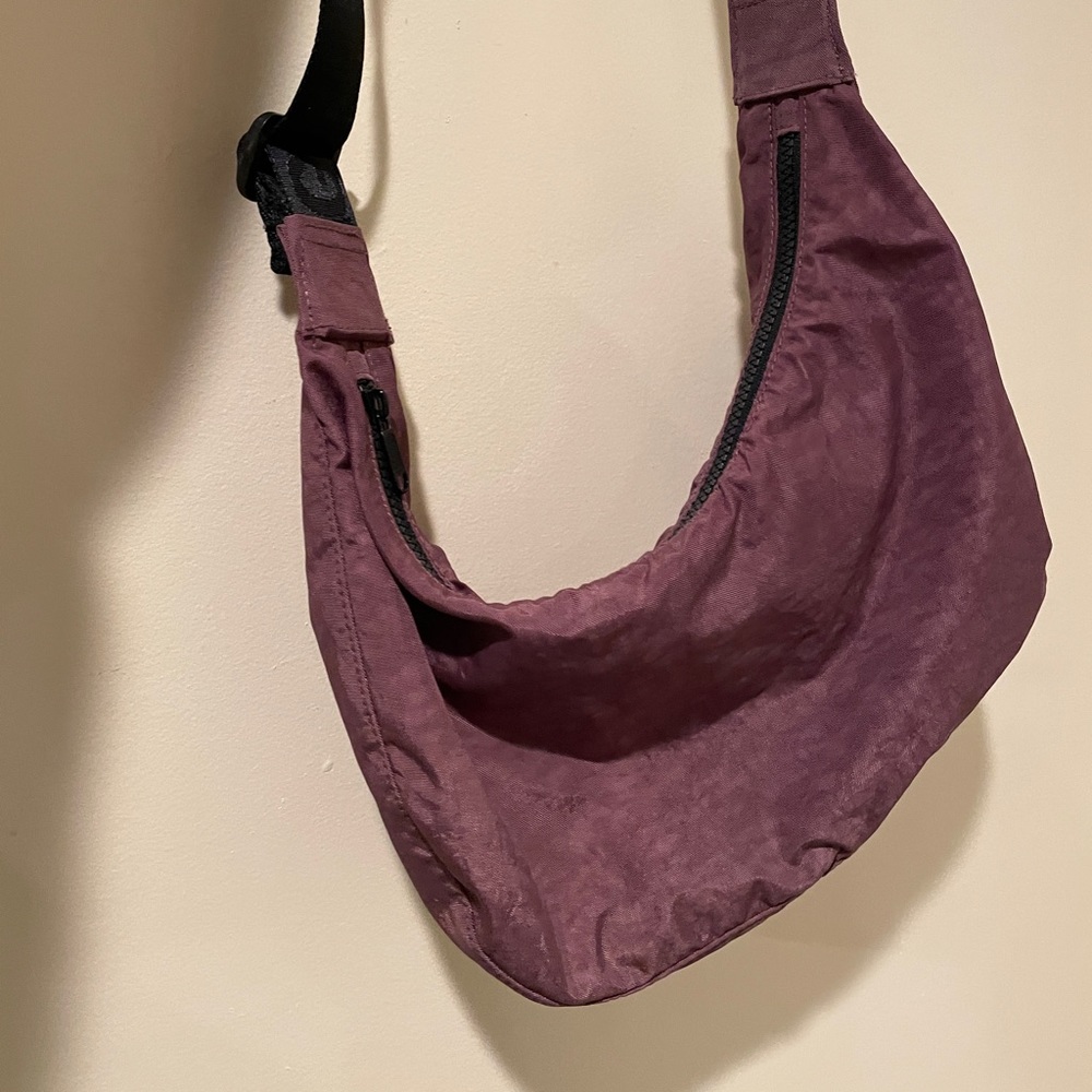 Lightly used Baggu Medium Crescent Bag - Raisin Color